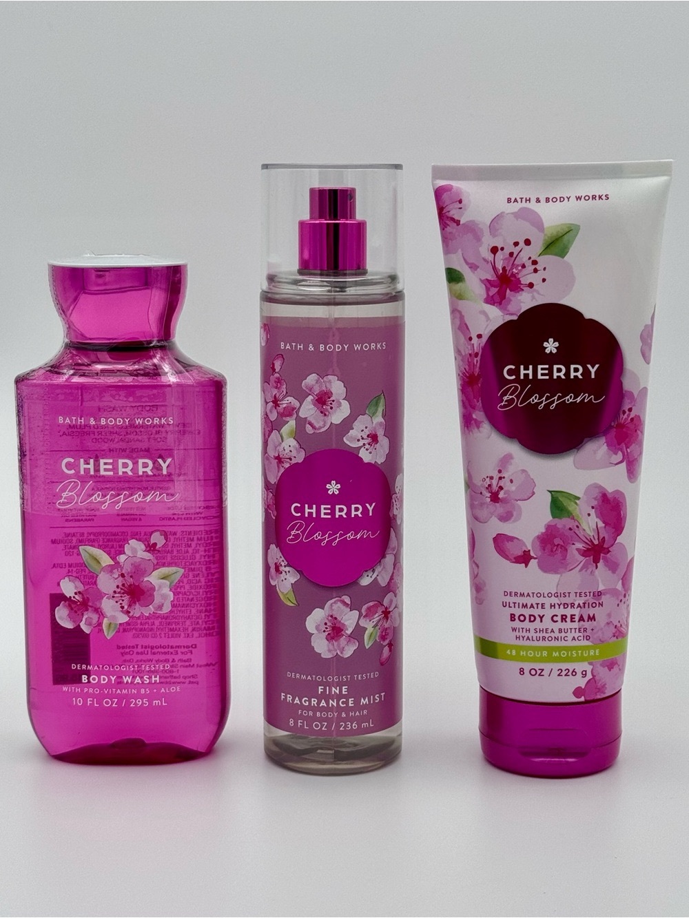 Bath and Body Works Cherry Blossom Body Care Gift Set NWT - Picture 2 of 4